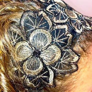 Spectacular headband!